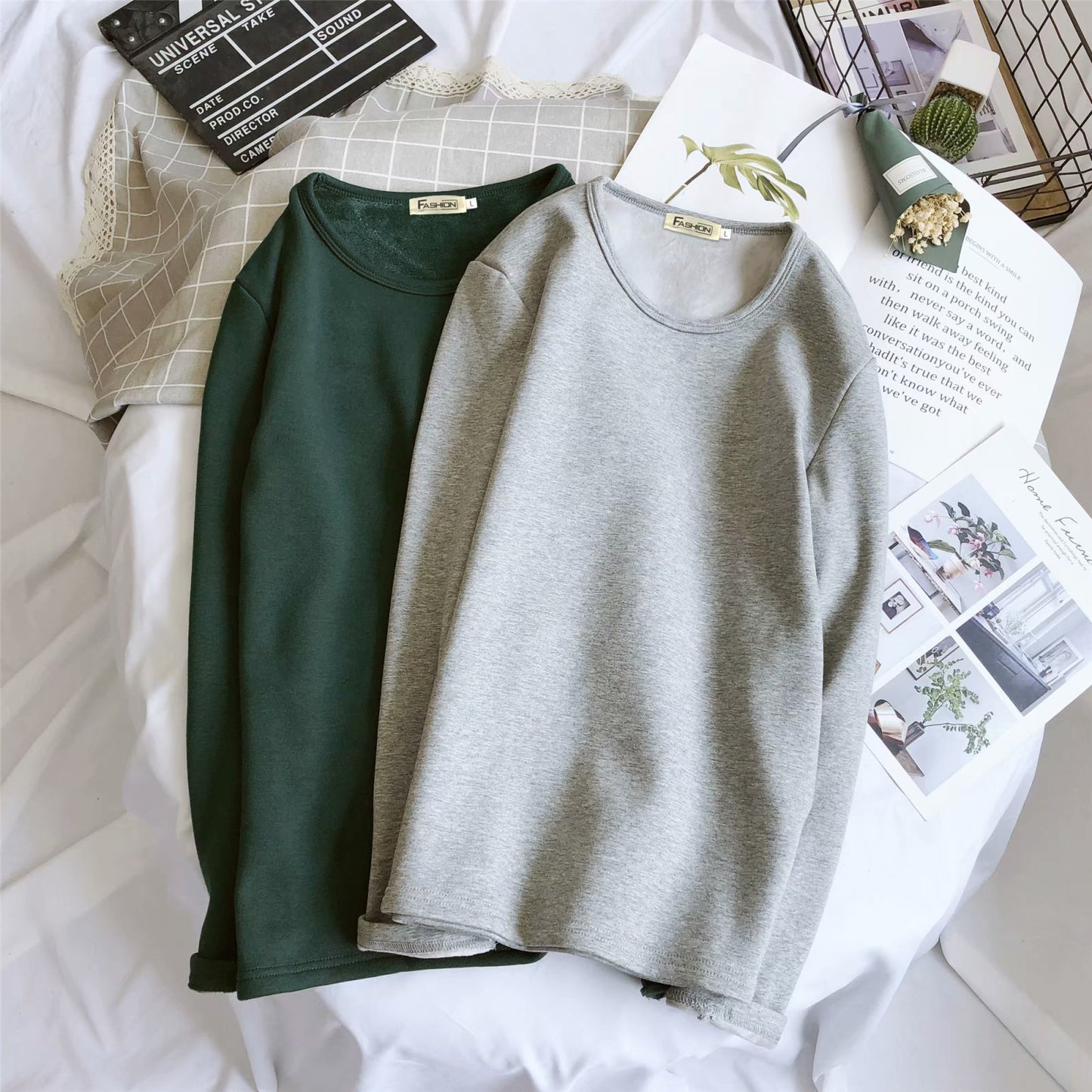 Men's Fleece Thickened Long-sleeved T-shirt Crew Neck Autumn Slim-fit Bottoming Shirt Winter Solid Color Warm T-shirt on Clothes