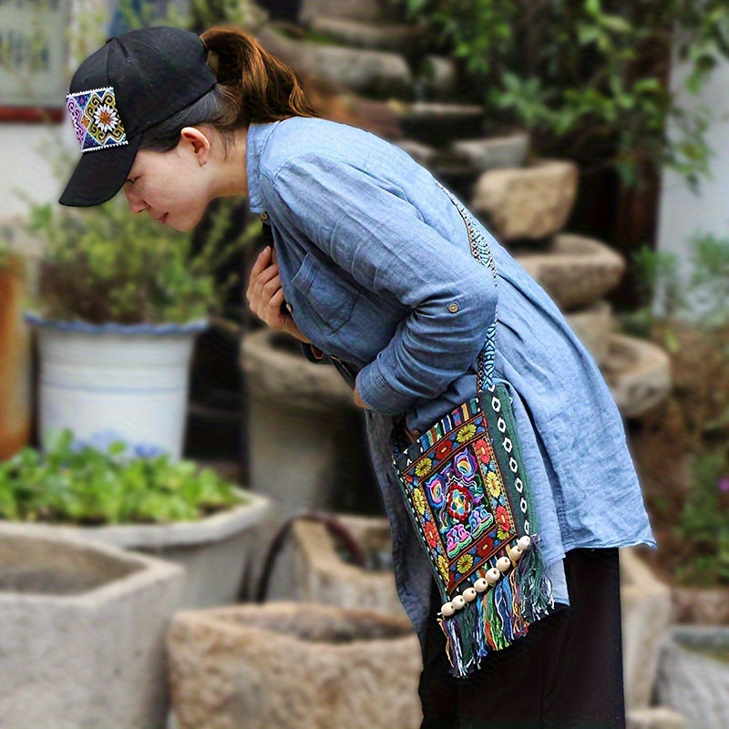 Foreign Trade Cross-border Messenger Bag Embroidered Women's Bag Ethnic Style Bag Versatile Messenger Bohemian Embroidered Fringed Hanfu Bag