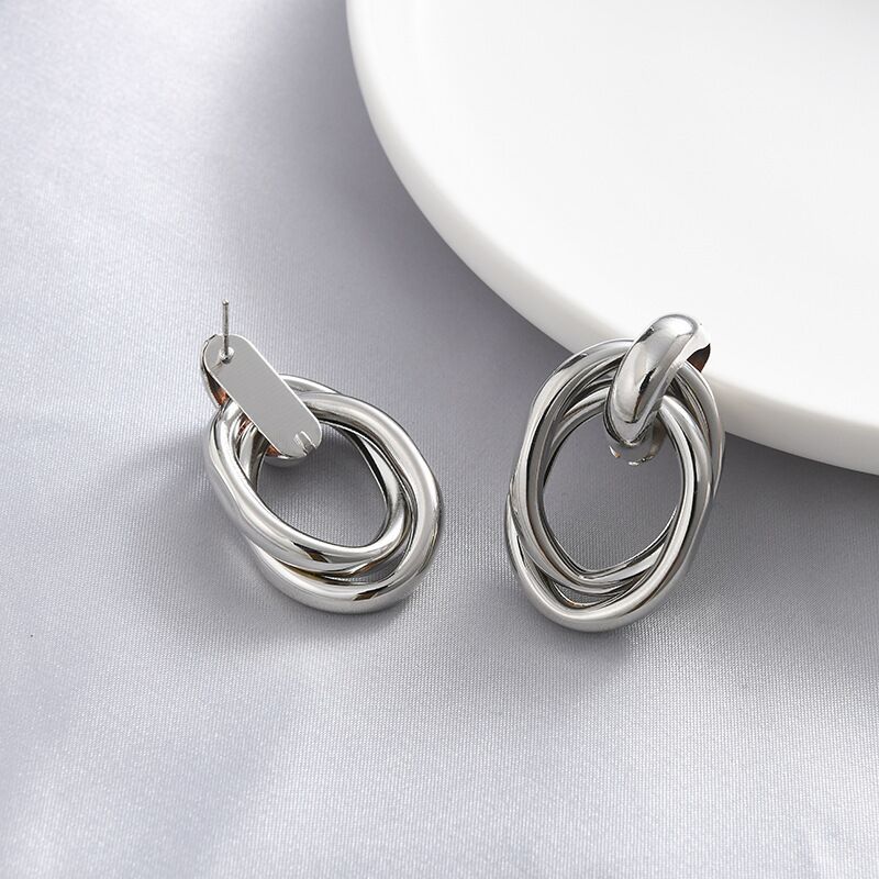 XP17 Japanese and Korean Minimalist Style, European and American Cold Wind Loop Earrings, New Trendy Earrings, Stud Earrings, Geometric Metal Earrings.