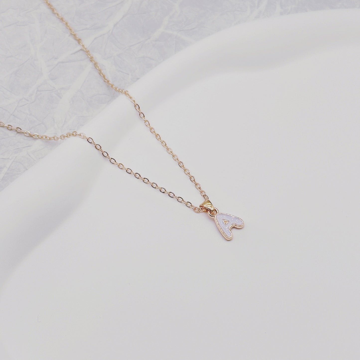 Foreign Trade Hot-selling Ins Wind Simple Alloy, English Letter Necklace Pendant Round Item Pendant 26 Letter Necklace