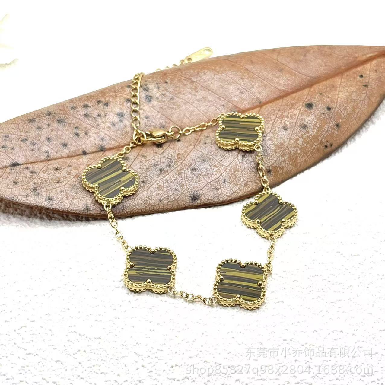 Popular 15MM Four-leaf Clover Bracelet Stainless Steel 18K Gold Five-flower Four-leaf Clover Double-sided Fritillary Fashionable Versatile Bracelet