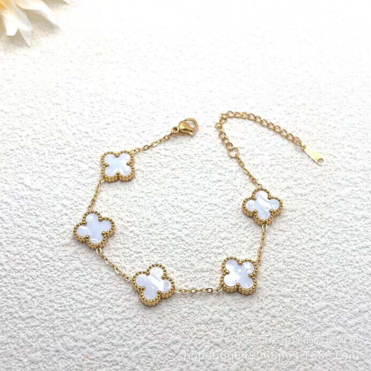 Explosive Lucky Four-leaf Clover Bracelet Titanium Steel Double-sided Fritillary 18K Stainless Steel Korean Version Versatile Factory Direct Sales