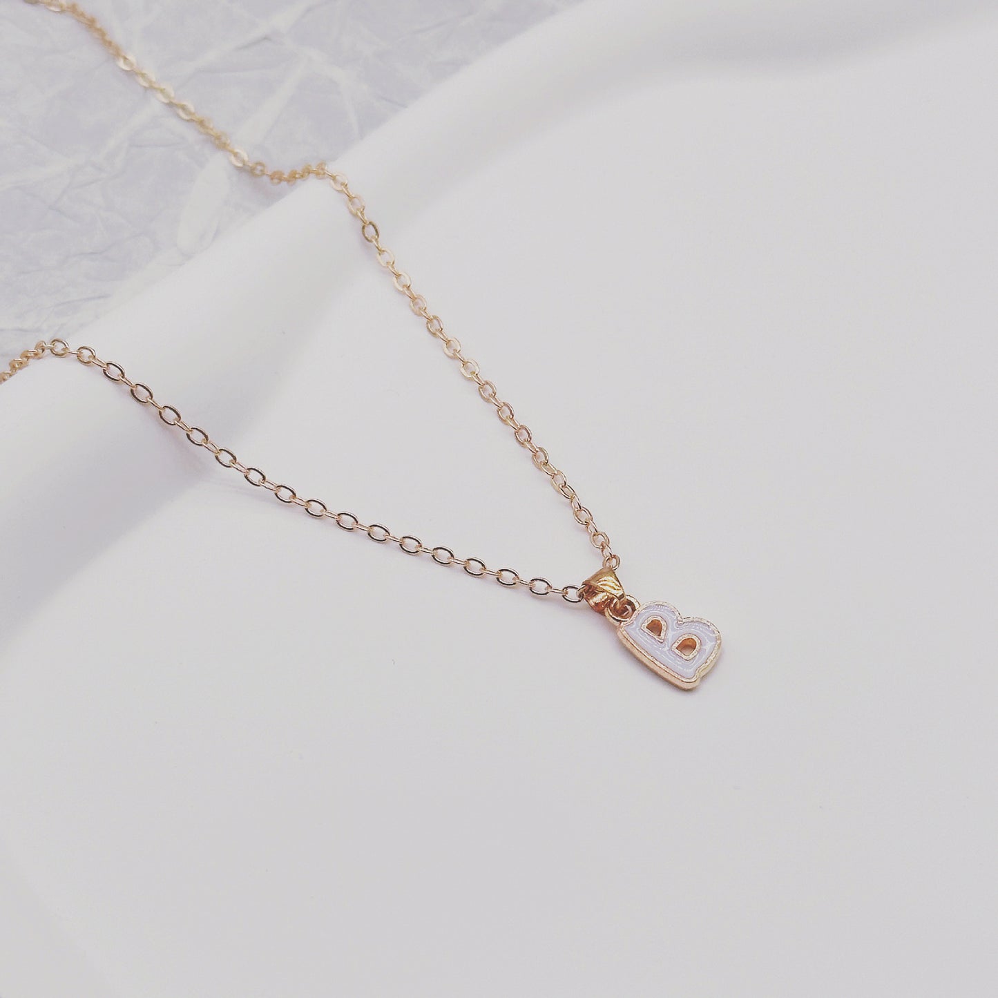 Foreign Trade Hot-selling Ins Wind Simple Alloy, English Letter Necklace Pendant Round Item Pendant 26 Letter Necklace