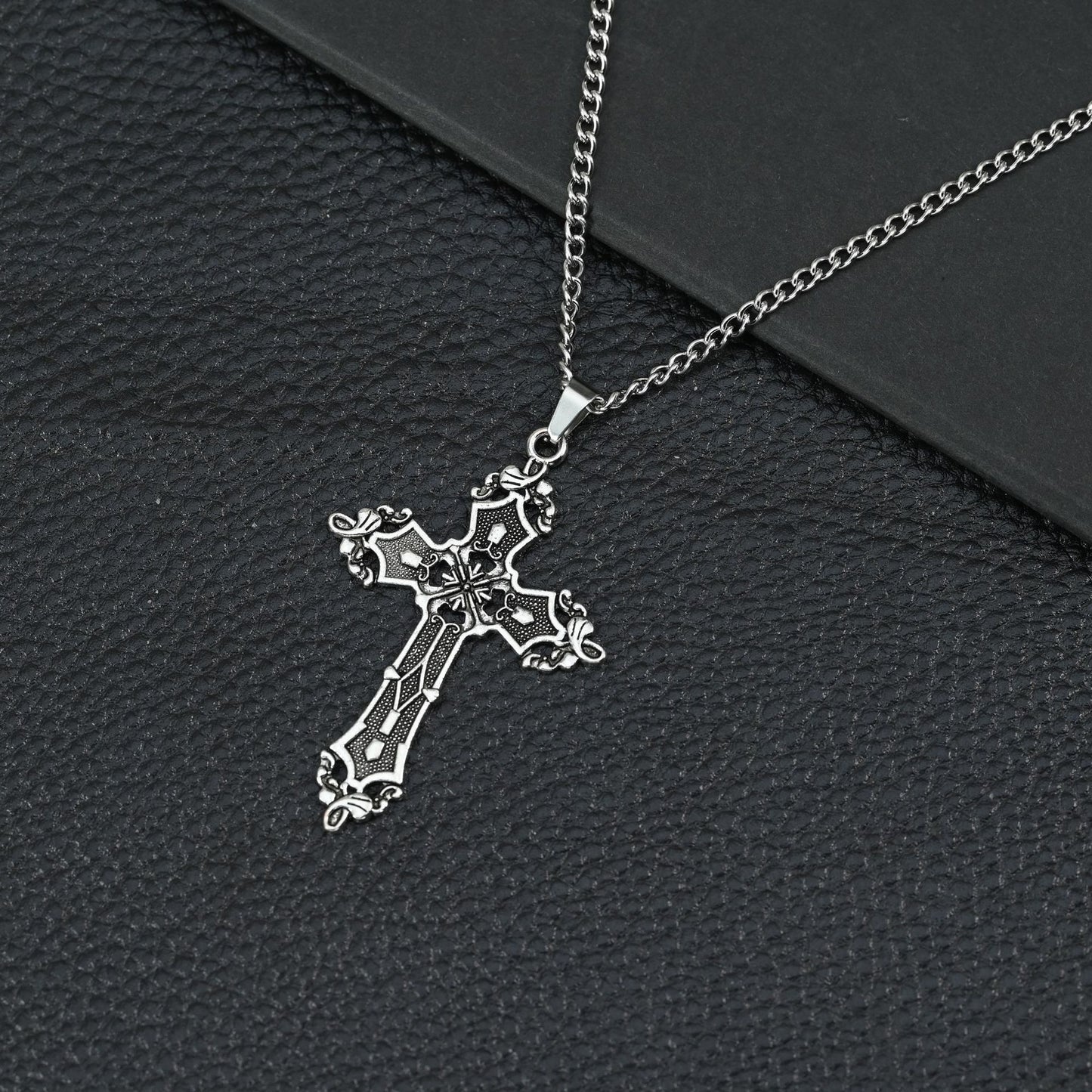 Hip Hop Necklace Jewelry Men's Popular Street Cross Personality Bouncing Alloy Pendant Sweater Chain Wholesale