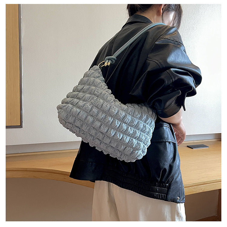 2025 Small Fresh Bubble Bag Women's Soft Folded Underarm Bag Girls Fashion Trend Shoulder Bag Korean Version Jane