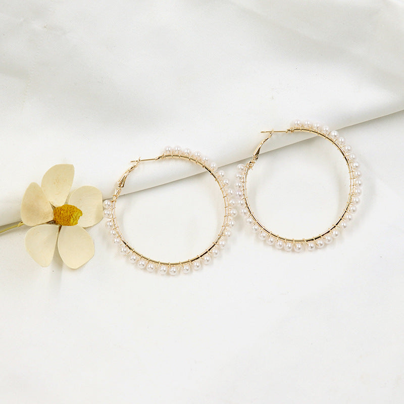 XP17 European and American Explosion Fashion Geometric Large Circle Earrings Women's Pearl Winding Ear Buckle Exaggerated Temperament Ear