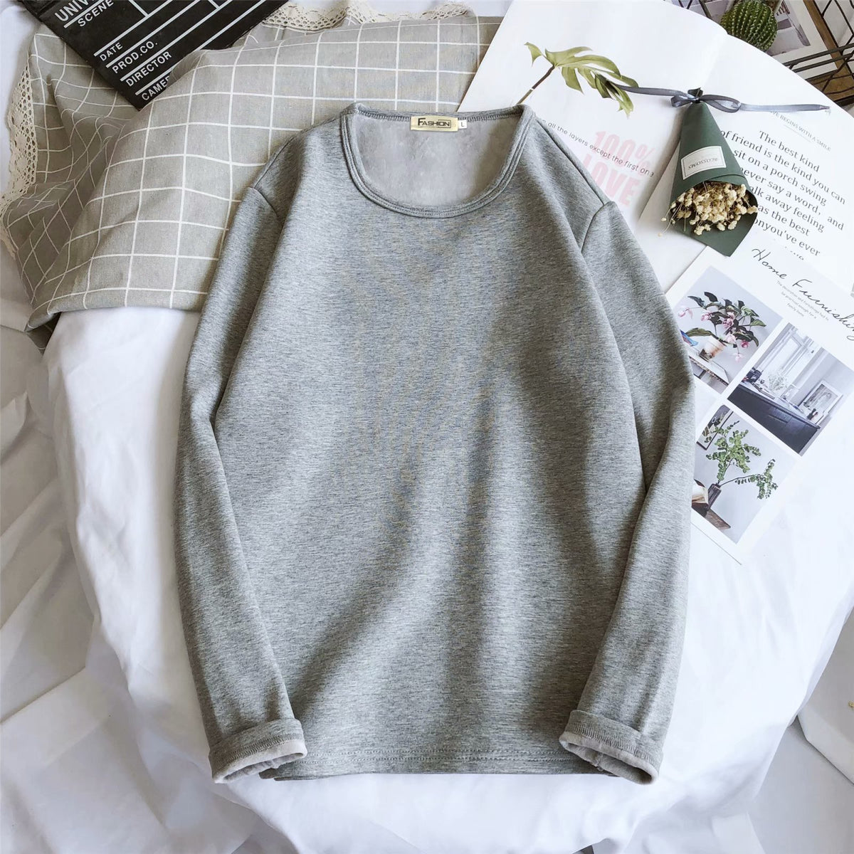 Men's Fleece Thickened Long-sleeved T-shirt Crew Neck Autumn Slim-fit Bottoming Shirt Winter Solid Color Warm T-shirt on Clothes