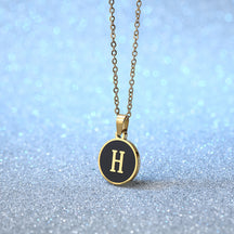 Foreign Trade Hot-selling Ins Wind Simple Alloy, English Letter Necklace Pendant Round Item Pendant 26 Letter Necklace