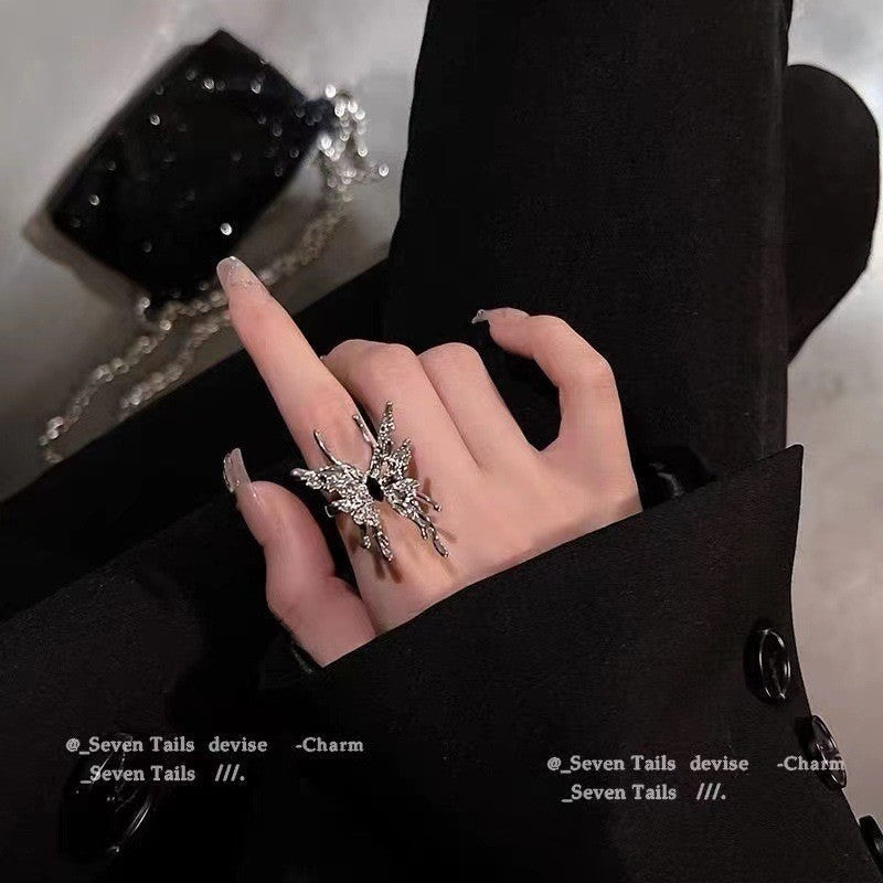 Hot-selling Micro-inlaid Zircon Wrapped Snake Ring Women's Niche Design Sense Fashion Personality Index Finger Ring