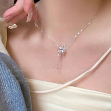 Korean New Pearl Butterfly Necklace Women's High-end Light Luxury Niche Versatile Sweater Chain Autumn and Winter Popular Accessories