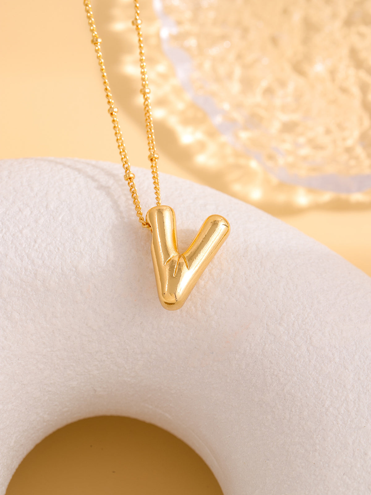 Hot-selling Balloon Glossy Letter Necklace Chubby Pendant European and American Fashion Simple Collarbone Chain