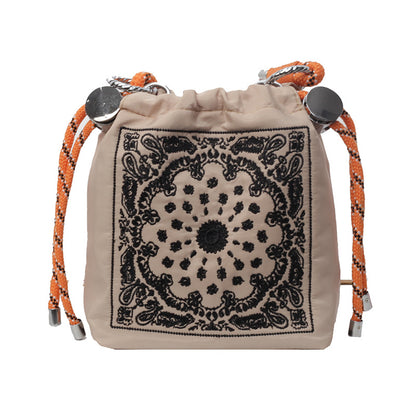 Contrast Color Versatile Ins Nylon Cloth Bag Women's New Messenger Bag Summer Super Fire Niche Embroidery Bucket Bag