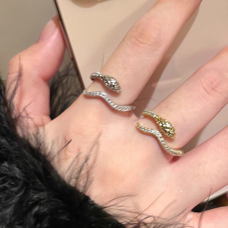 Korean Light Luxury High-end Zircon Pearl Ring Women's Retro Niche Design Bow Ring Ring Open Jewelry