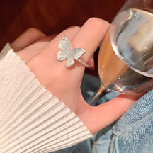 Korean Light Luxury High-end Zircon Pearl Ring Women's Retro Niche Design Bow Ring Ring Open Jewelry