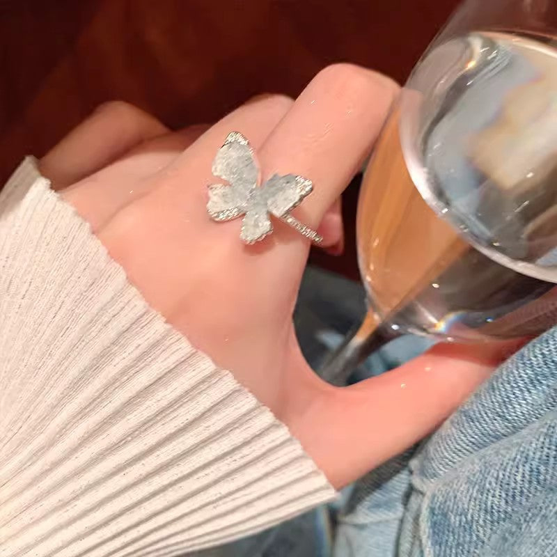 Korean Light Luxury High-end Zircon Pearl Ring Women's Retro Niche Design Bow Ring Ring Open Jewelry