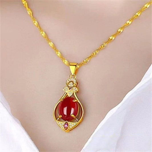 Internet Celebrity Explosion Gold Necklace Female Ins Light Luxury Niche Design High Texture Pendant Collarbone Chain