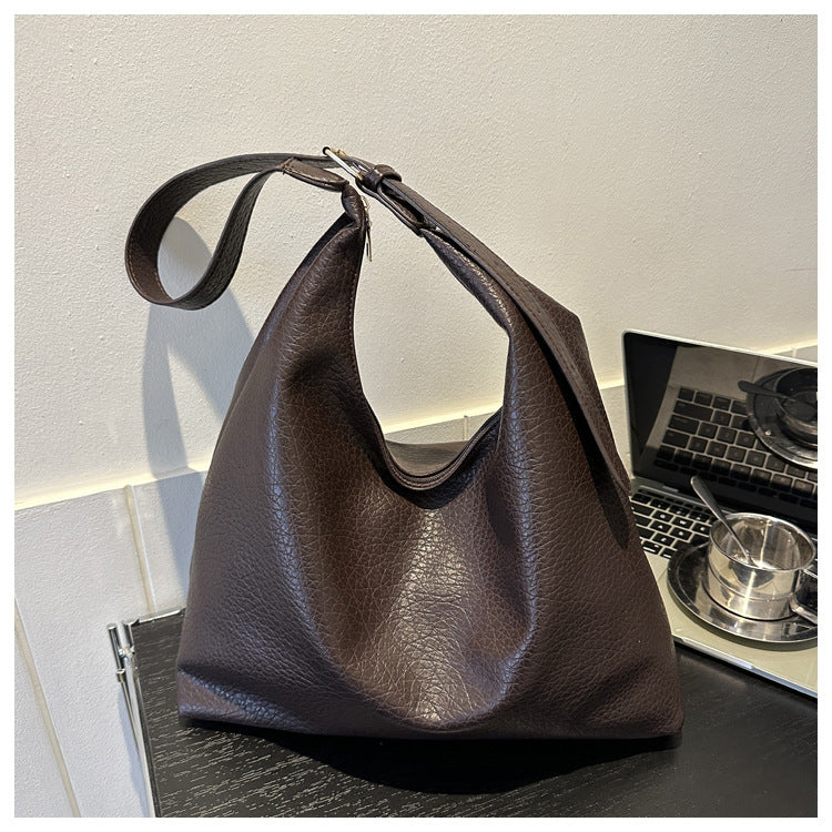 Women's Bag New Versatile Dumpling Bag Fashion Trend Shoulder Bag Large Capacity Commuter Messenger Bag