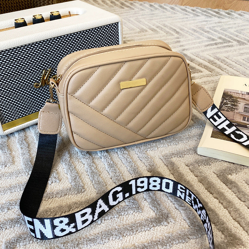 Women's Bag Personalized Embroidery Shoulder Camera Bag Foreign Trade 2025 Korean Version Summer and Autumn New Women's Oblique Span Small Square Bag