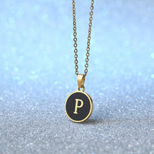 Foreign Trade Hot-selling Ins Wind Simple Alloy, English Letter Necklace Pendant Round Item Pendant 26 Letter Necklace