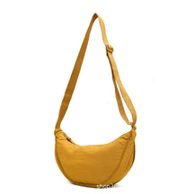Shoulder Bag Japanese Bag Autumn Women's 2025 New Messenger Bag Versatile Underarm Bag Moon Tooth Bag Fashion Dumpling Bag