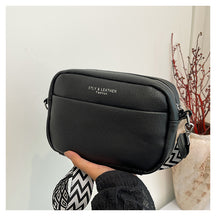 Foreign Trade Cross-border New Women's Bags Women's Wide Shoulder Straps Fashionable and Simple Commuting Casual Shoulder Messenger Bag Small Square Bag