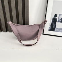 Shoulder Bag Japanese Bag Autumn Women's 2025 New Messenger Bag Versatile Underarm Bag Moon Tooth Bag Fashion Dumpling Bag