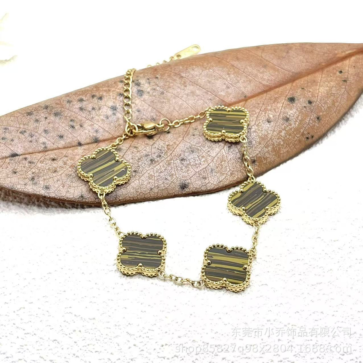 Popular 15MM Four-leaf Clover Bracelet Stainless Steel 18K Gold Five-flower Four-leaf Clover Double-sided Fritillary Fashionable Versatile Bracelet