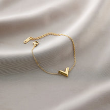Warm Jian Does Not Fade Cross-border Hot-selling Titanium Steel Bracelet Women's Five-leaf Clover with Diamonds Ins Wind Personality 18K Vacuum Plating