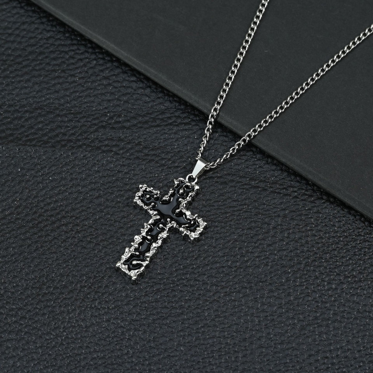 Hip Hop Necklace Jewelry Men's Popular Street Cross Personality Bouncing Alloy Pendant Sweater Chain Wholesale
