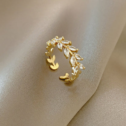Korean Light Luxury High-end Zircon Pearl Ring Women's Retro Niche Design Bow Ring Ring Open Jewelry