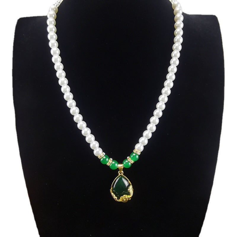 New Chinese Summer Welfare Imitation Pearl Necklace Green Agate Pearl Clavicle Chain Send Mom Set Foreign Trade