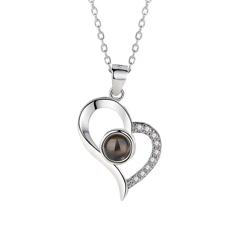 Europe and the United States hot-selling love oblique peach heart necklace 100 languages I love you simple collarbone chain picture customization