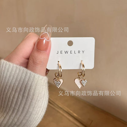 The New Popular Simple Temperament Red Love Earrings Temperament Four Seasons Earrings Light Luxury Niche Design Sense