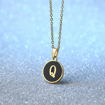 Foreign Trade Hot-selling Ins Wind Simple Alloy, English Letter Necklace Pendant Round Item Pendant 26 Letter Necklace
