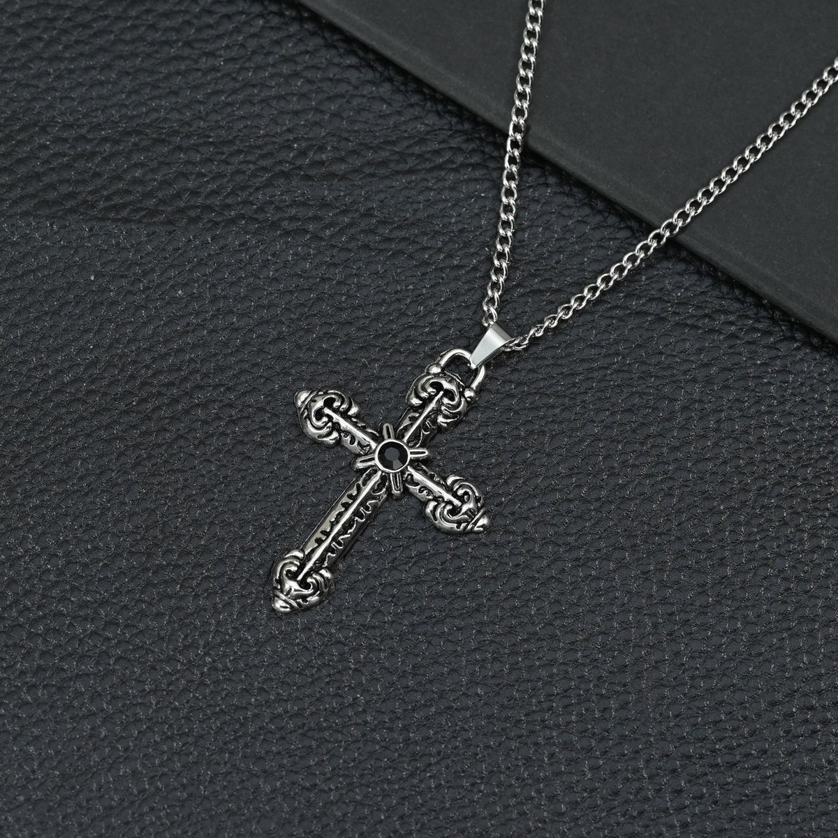 Hip Hop Necklace Jewelry Men's Popular Street Cross Personality Bouncing Alloy Pendant Sweater Chain Wholesale