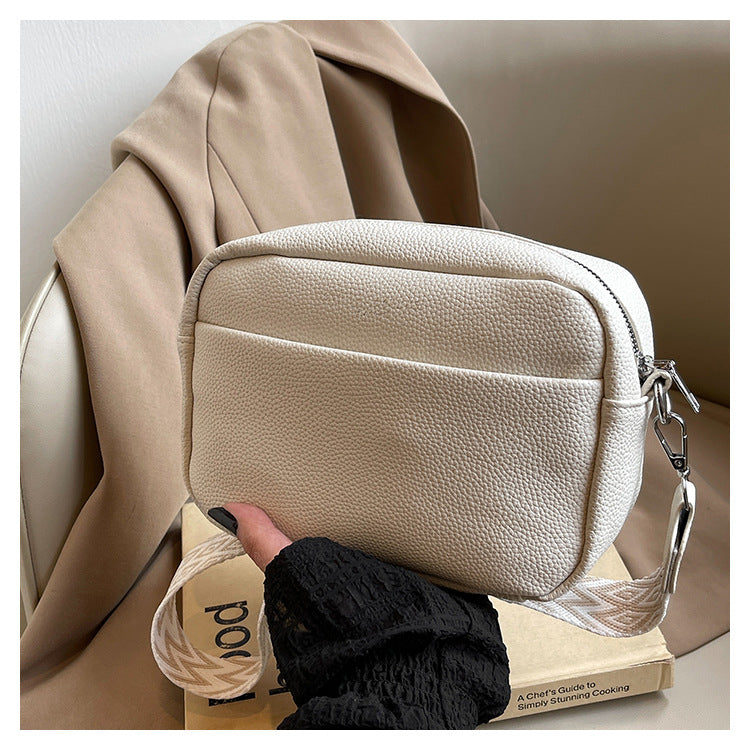 Foreign Trade Cross-border New Women's Bags Women's Wide Shoulder Straps Fashionable and Simple Commuting Casual Shoulder Messenger Bag Small Square Bag