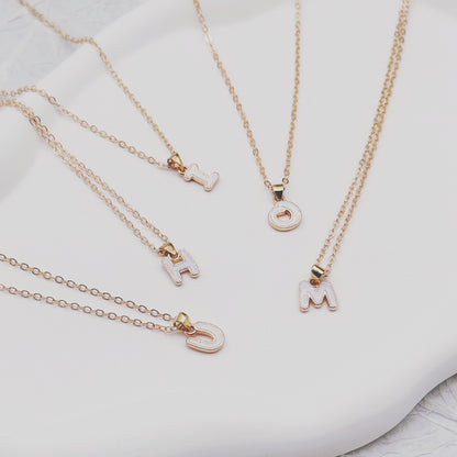 Foreign Trade Hot-selling Ins Wind Simple Alloy, English Letter Necklace Pendant Round Item Pendant 26 Letter Necklace