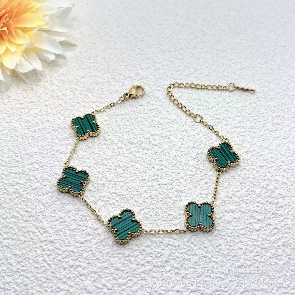 Explosive Lucky Four-leaf Clover Bracelet Titanium Steel Double-sided Fritillary 18K Stainless Steel Korean Version Versatile Factory Direct Sales