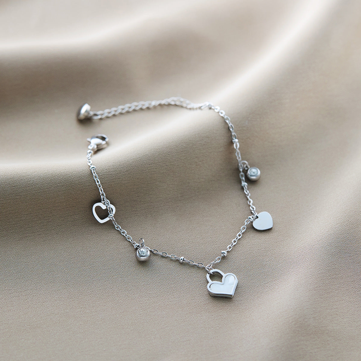 Warm Jian Does Not Fade Cross-border Hot-selling Titanium Steel Bracelet Women's Five-leaf Clover with Diamonds Ins Wind Personality 18K Vacuum Plating