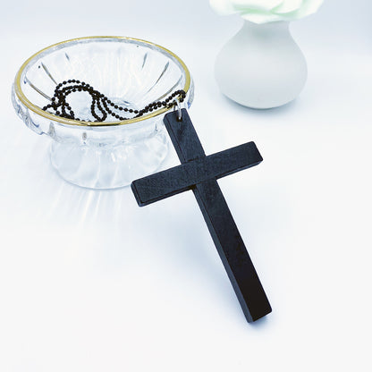 Hot-selling European and American Fashion Cross Necklaces, Wooden Simple and Versatile Sweater Chain Accessories, Spot Wholesale