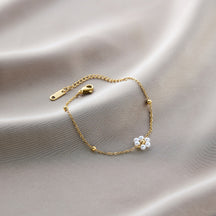 Warm Jian Does Not Fade Cross-border Hot-selling Titanium Steel Bracelet Women's Five-leaf Clover with Diamonds Ins Wind Personality 18K Vacuum Plating